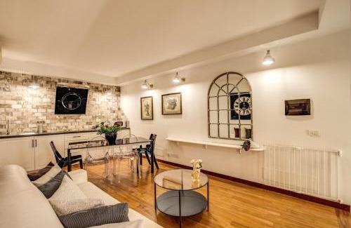 Rome City Centre Apartment | Pantheon Miracle Suite