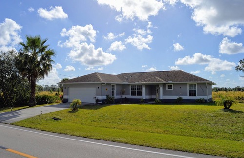 Joel House | Panthers Home