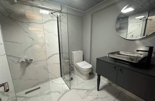 Karsiyaka Apartment | Panula Park Hotel