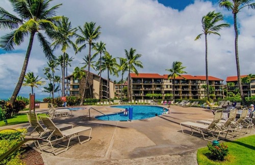 Honokowai Apartment | Papakea F207: Oceanfront Studio