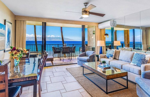 Honokowai Condo | ~ Papakea's Finest ~OCEAN FRONT Luxury 2 bedroom 2 bath w/BRAND NEW REMODEL ~AC in every room ~L206