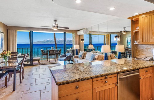 Honokowai Condo | ~ Papakea's Finest ~OCEAN FRONT Luxury 2 bedroom 2 bath w/BRAND NEW REMODEL ~AC in every room ~L206