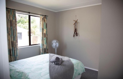 Papamoa Beach House | Papamoa beach bach