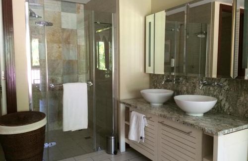 Mahe Island Apartment | Papay Suite by Simply-Seychelles