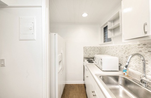 Palm Beach - West Palm Beach Cottage | Papaya Cottage - Intercoastal 1 block away