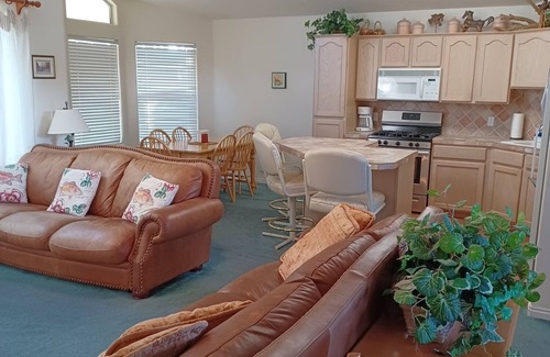 St. George House | PARADE OF HOMES WINNER-FABULOUS RATE-NO SALES TAX-31 Minimum night stay.