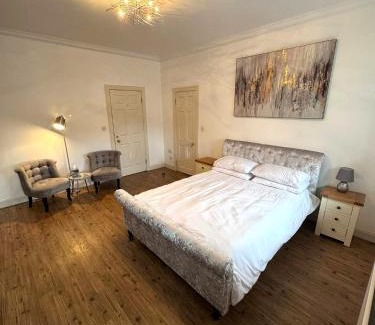 Berwick-upon-Tweed House | Parade School Guest Rooms