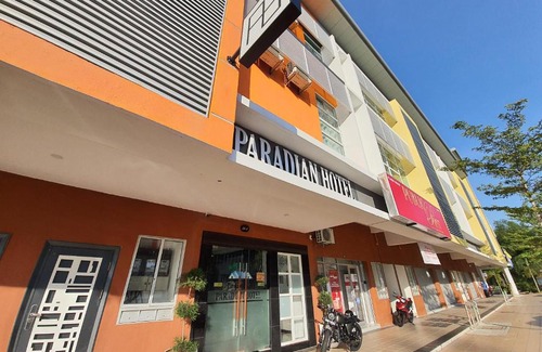 Kampung Jiboi Hotel | PARADIAN HOTEL