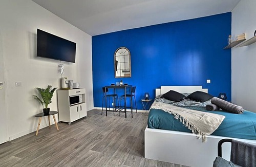 Saintes Apartment | Paradis Bleu - Hypercentre, 4K TV, Netflix, Fibre