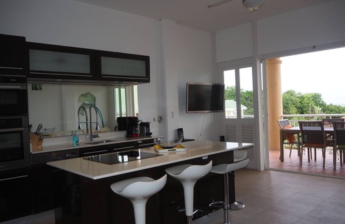Anse des Rochers Apartment | Paradise Apartment with Sea View