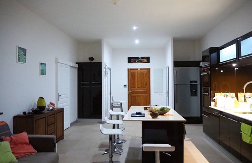 Anse des Rochers Apartment | Paradise Apartment with Sea View