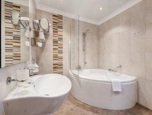 Cirkewwa Hotel | Paradise Bay Resort