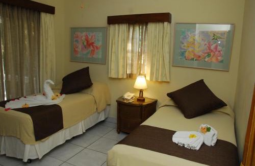 West Bay Resort | Paradise Beach Hotel & Resort