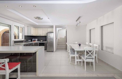 Kiotari Villa | Paradise Beach II - Three Bedroom Villa, Sleeps 6
