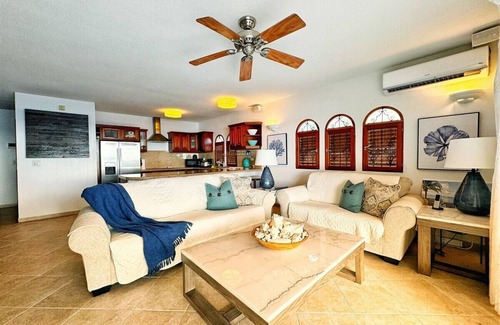 Simpson Bay Condo | Paradise Beach La Siesta, ground floor, beach & sunsets! Backup generator!