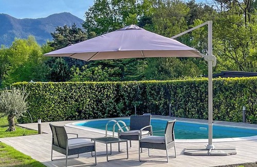La Punta House | Paradise Boschetto Beach Bungalow with Pool