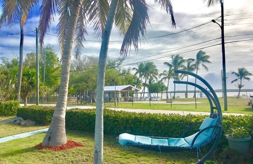 Anglers Park House | PARADISE BY THE SEA!nStunning Beach/direct Water View! Bring Your Boat!