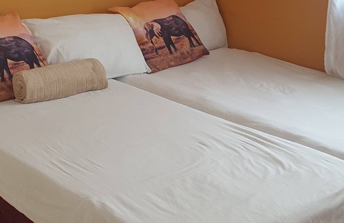 Grootfontein Cabin | Paradise Camp