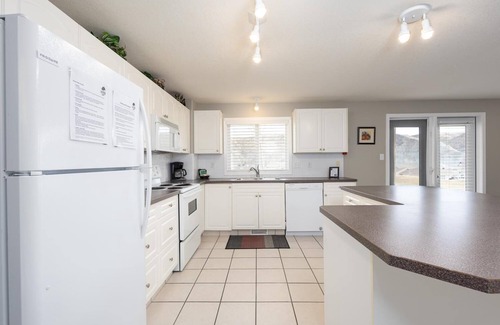Lethbridge Condo | Paradise Canyon Golf Resort - Signature Walkout Condo 380