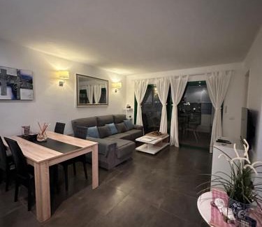 Los Pocillos Apartment | Paradise Club L28 & L29