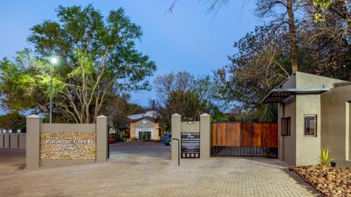 Malelane Cabin | Paradise Creek Lodge