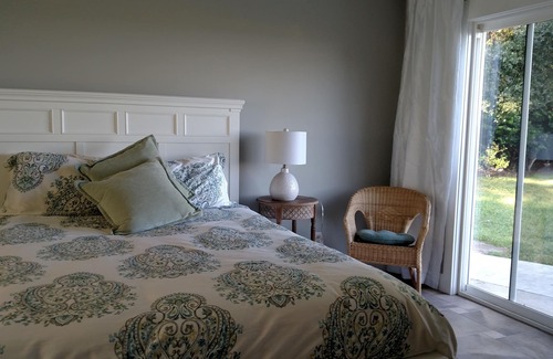 Apalachicola House | Paradise! Enjoy sun rise & set in a waterfront home in a quaint coastal town
