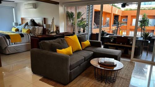 North Hotel Zone Apartment | Paradise Escape Life is Good