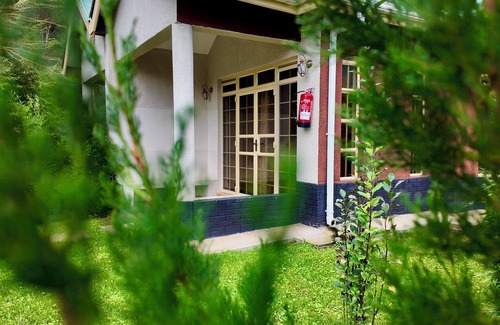 Nyeri Hotel | Paradise Farm Cottages Mbui