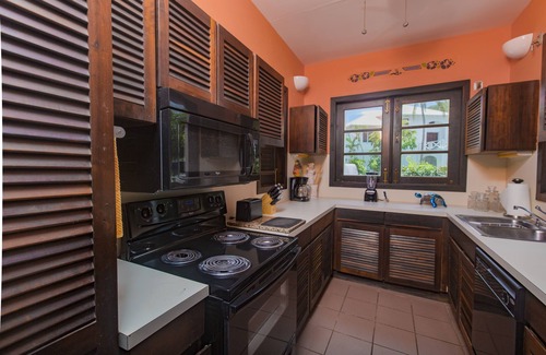 Estate Fountain Condo | Paradise for Golf & Nature Lovers!