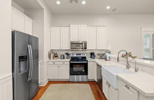 The Shores House | Paradise Found is exactly what you can expect when you rent this private house!