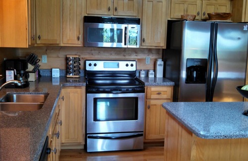 Morganton Cabin | 'PARADISE FOUND!'~AMAZING VIEW!~ NO EXTRA FEES P/PERSON!