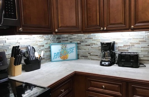 Spanish Wells House | Paradise Found,GREAT LOCATION,free golfcart, dishwasher, sup, kayak, rain water