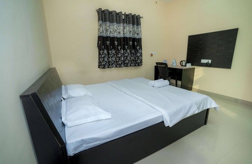 Vadgaon Budruk Hotel | Paradise Homestay - Lodging and Boarding