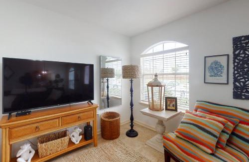 Palms House | Paradise in the Palms