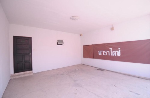 Nong Khae House | Paradise Inn and Dining