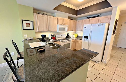 Gulf Shores Condo | Paradise is calling 🌴 Pick up! The beach is more affordable than you think!
