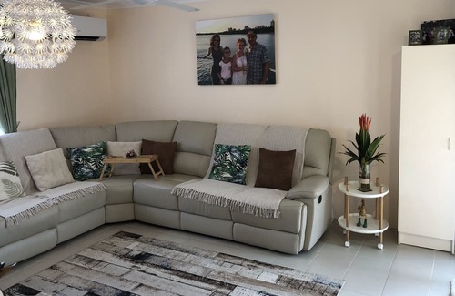 Millner House | Paradise island