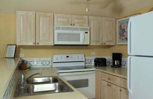 Paradise Island Villa | Paradise Island Beach Club