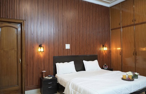 Amritsar Bed & Breakfast | Paradise Island