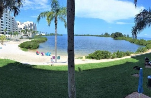 Hudson Condo | Paradise Island