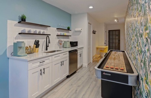 Kissimmee Apartment | Paradise! Jacuzzi + Firepit + Games + Near Disney!