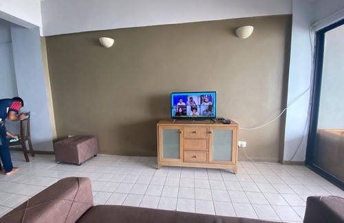 Taman Haji Zainal Apartment | Paradise lagoon apartment