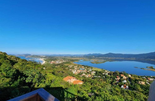 Garopaba House | Paradise Look at Morro da Rust - Garopaba