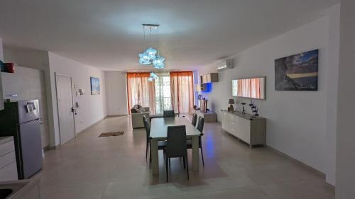 Ghajnsielem Apartment | Paradise