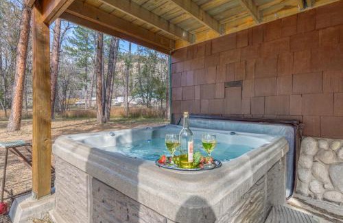 Ruidoso House | Paradise on the River