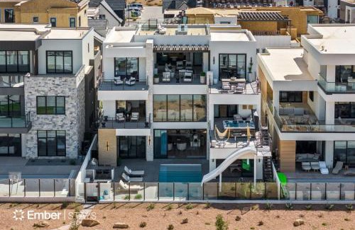 St. George House | Paradise Palace at Desert Color (by Ember Stays)
