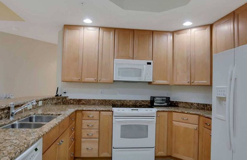 Cape Harbour Condo | Paradise Palm | 3/2 Gulf View Cape Harbour Condo