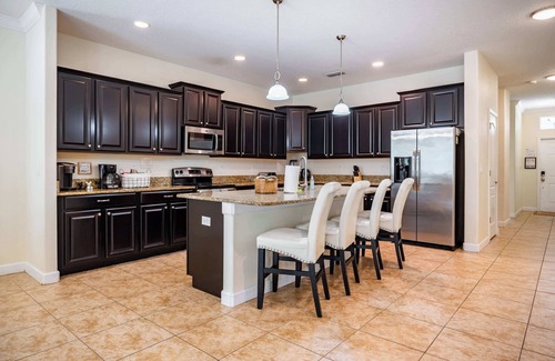 West Kissimmee House | Paradise Palms 6BR with Pool, Games & Movies