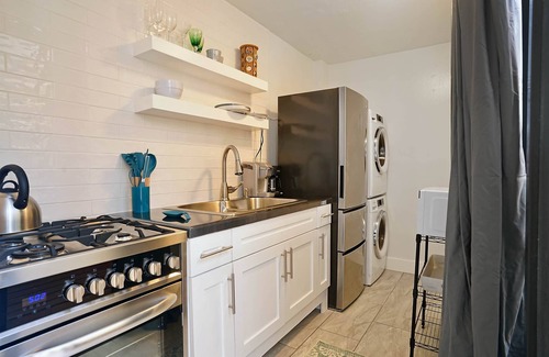 Rosendal Apartment | Paradise Palms Studio w/pool and ocean views