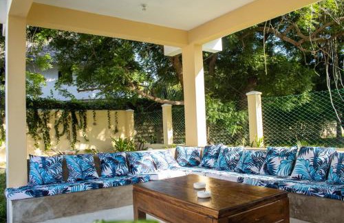 Watamu Bed & Breakfast | paradise palms villas